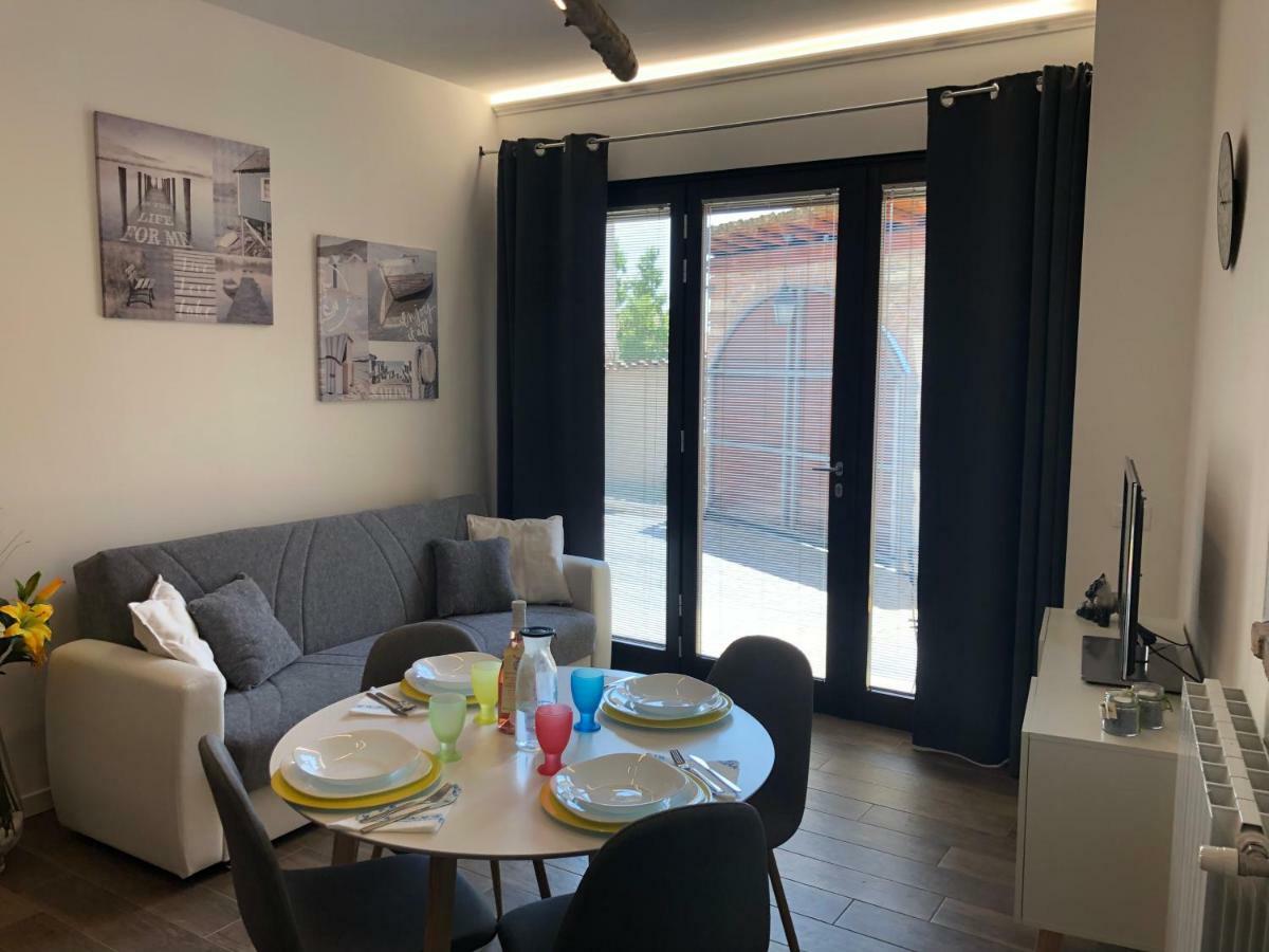 Tree House Apartment Polpenazze del Garda Bagian luar foto