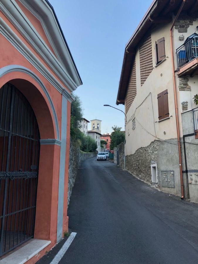 Tree House Apartment Polpenazze del Garda Bagian luar foto